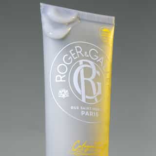 Cologne Twist Duo Barra de Afeitado & Gel After Shave